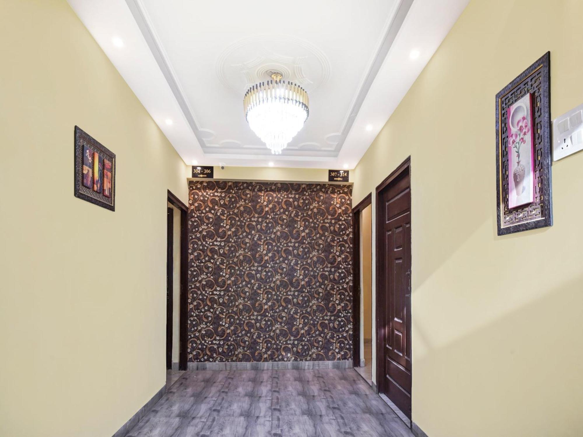 Collection O 47006 Hotel Magadh Palace Danapur Εξωτερικό φωτογραφία